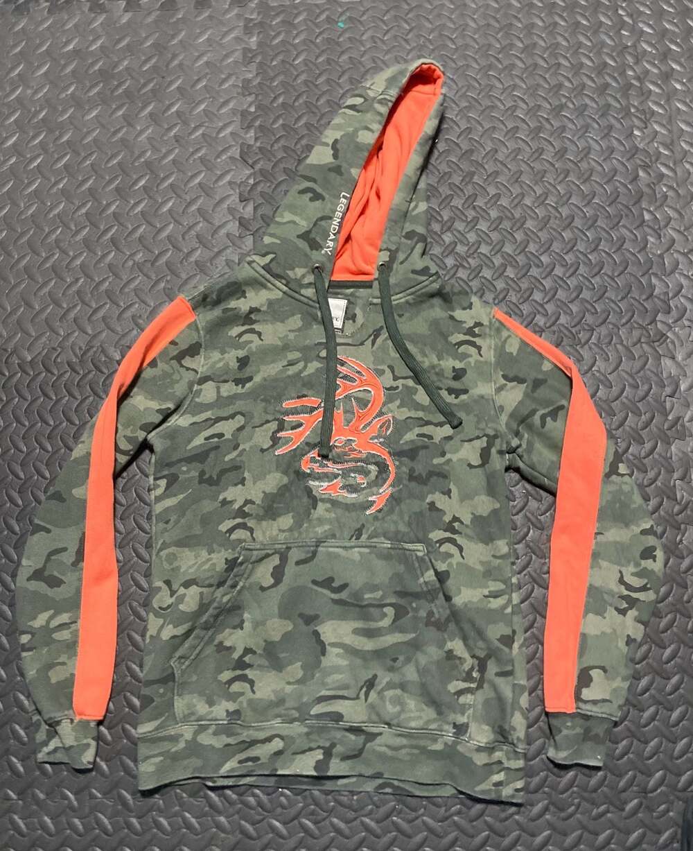 Legendary Whitetails Men's Camo Outfitter Hoodie Long Sleeve Sweatshirt - Camo w